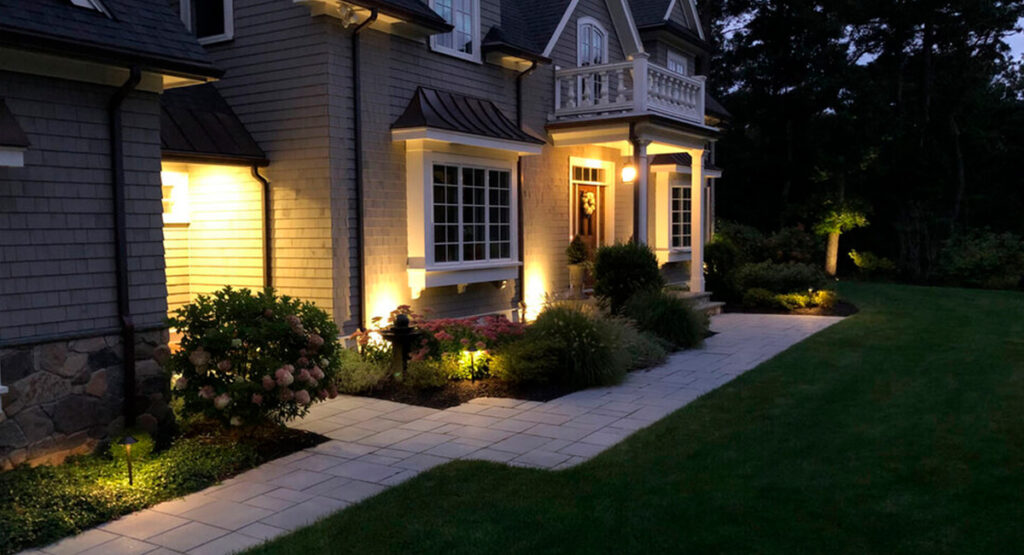 How Landscape Lighting Can Transform Your Outdoor Space