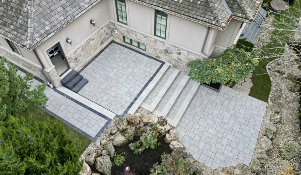 interlock-installation-backyard-transformation
