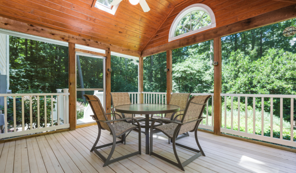 outdoor-woodwork-installation